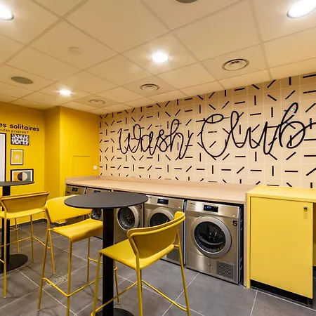Aparthotel Sweetly Versailles St Cyr L'ecole Saint-Cyr-l'Ecole